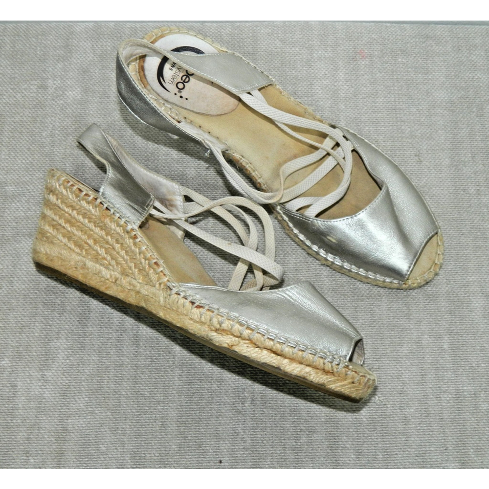Abeo‎ Sandals Size 8 Narrow Espadrille Silver Leather Peep Toe Slingback Wedge